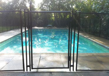 Black Pool Fences